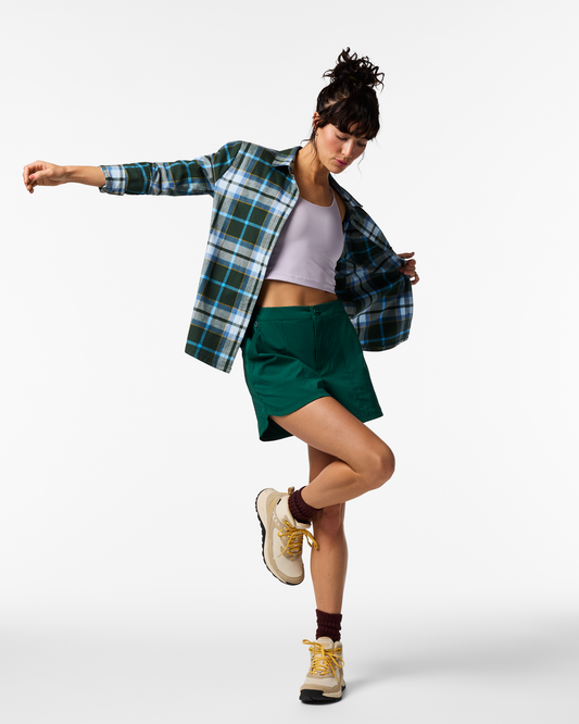 Coraje 4" Tech Short - Women's - Kale - US 5947