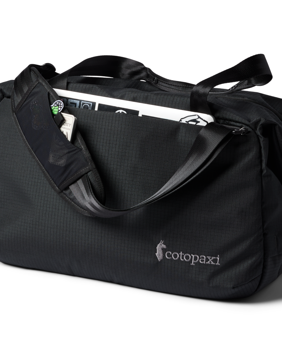 Viaje 35L Travel Duffel - Cotopaxi Black - US 9986