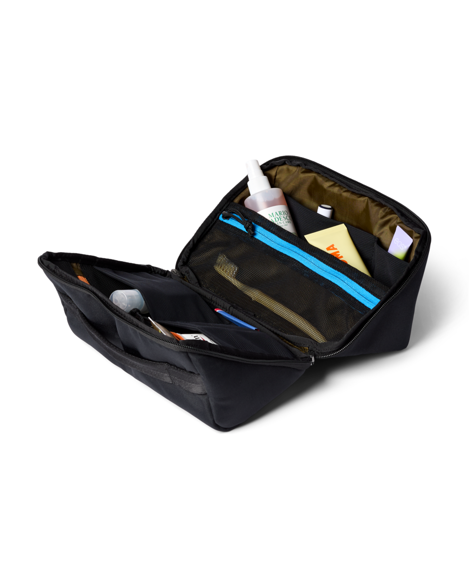 Viaje Toiletry Kit - Cada Día - Cotopaxi Black - US 3336