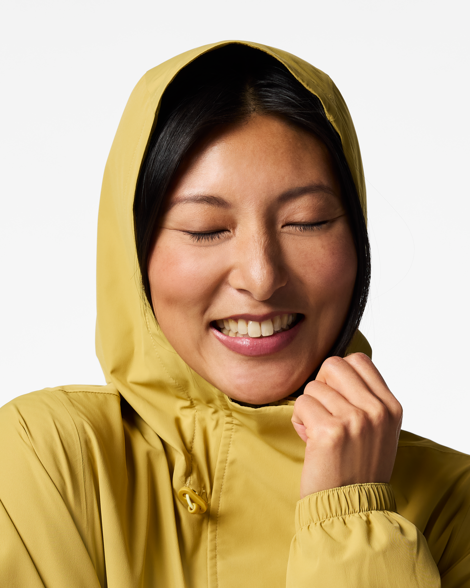 Rayu Rain Jacket - Women's - Husk/Honeydew - US 0881
