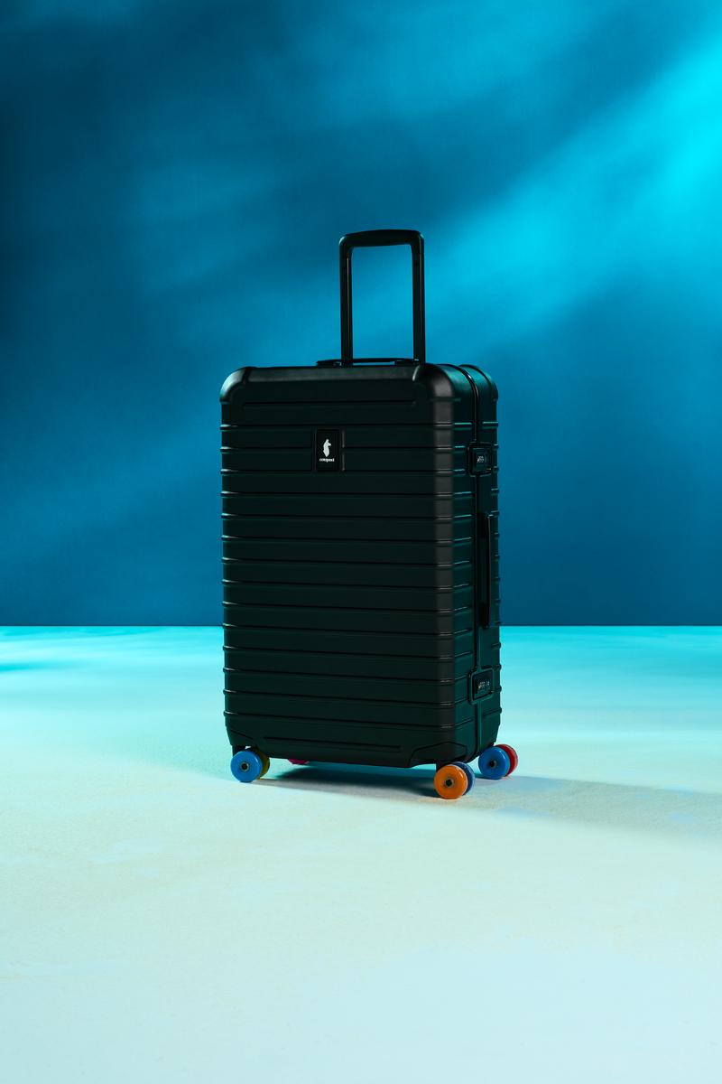 Coraza Suitcase - Medium Checked - Cotopaxi Black - US 7938
