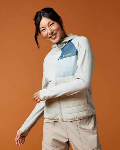 Acodo Hybrid Hooded Jacket - Women's - Chalk/Mineral - US 0599