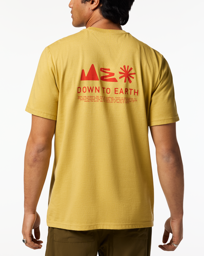 Mountain Magic T-Shirt - Men's - Husk - US 7572