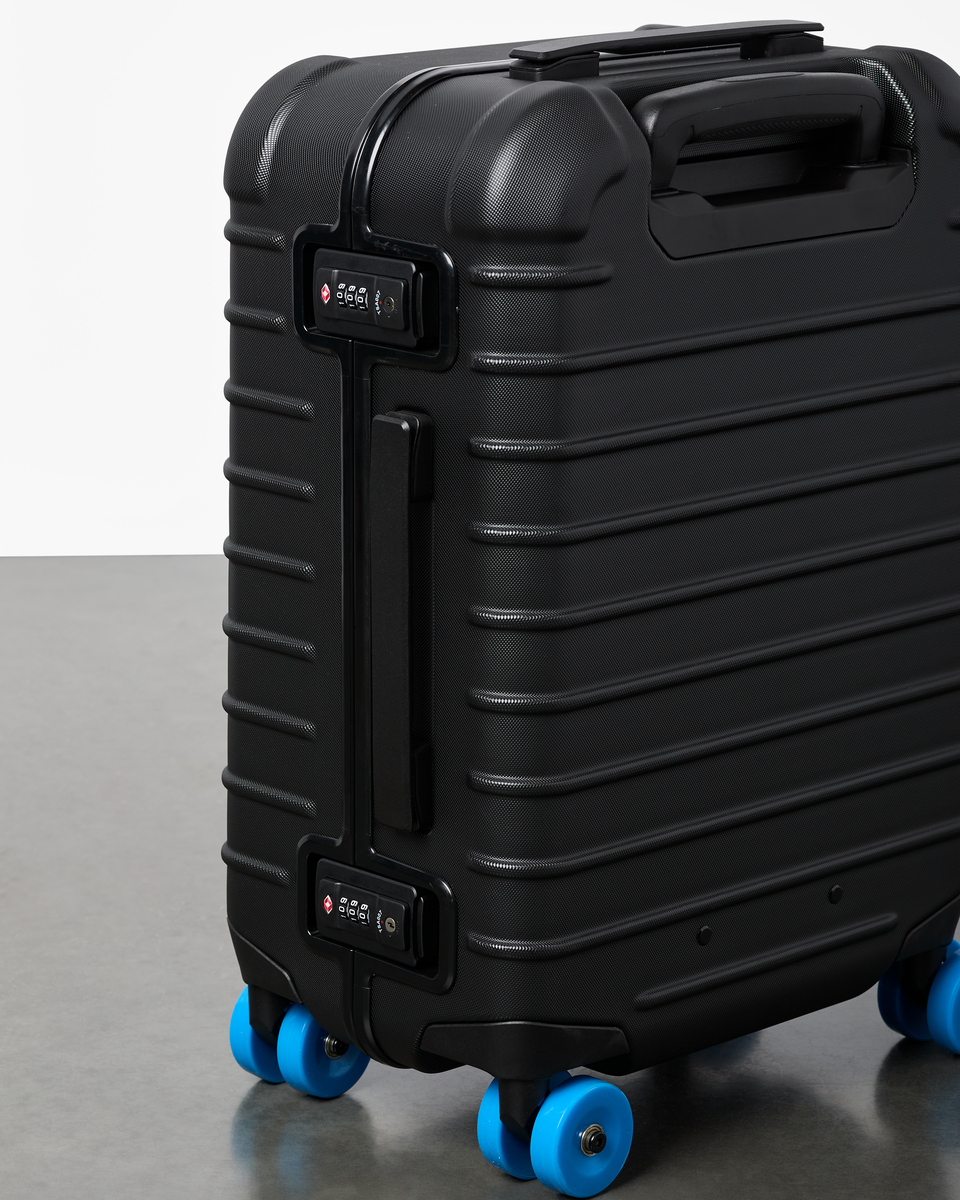 Coraza Suitcase - Carry On - Cotopaxi Black - US 7440
