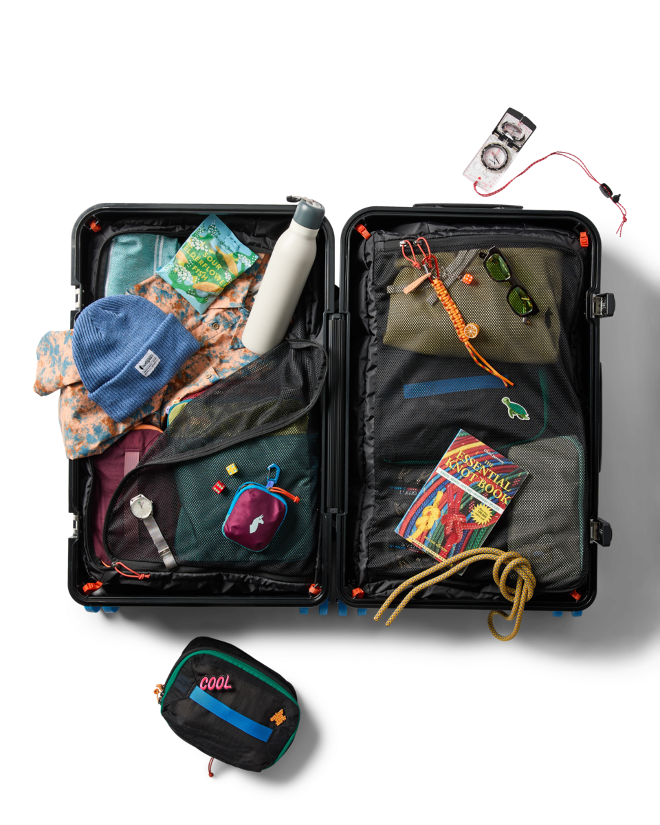 Coraza Suitcase - Medium Checked - Cotopaxi Black - US 7938