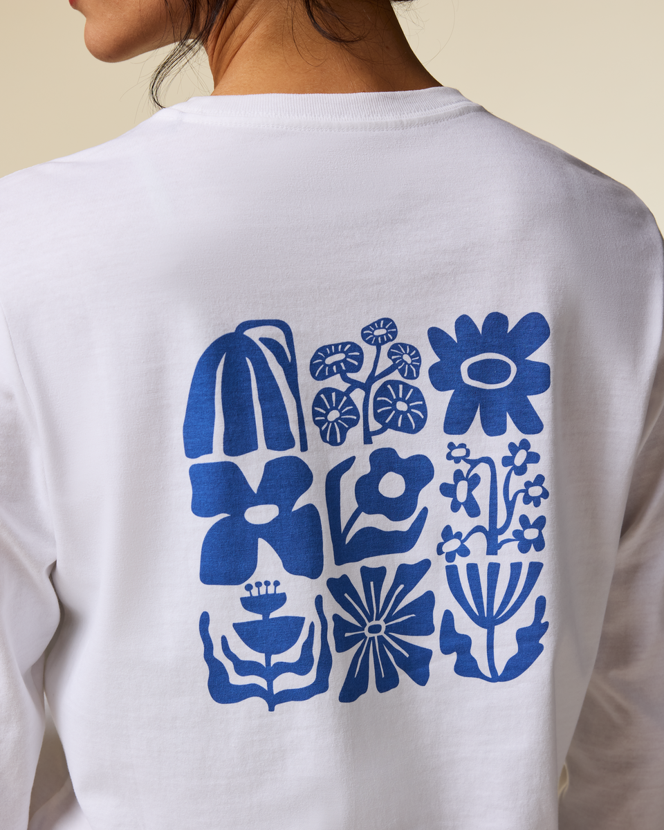 Flower Patch Long-Sleeve T-Shirt - Women's - White - US 6324